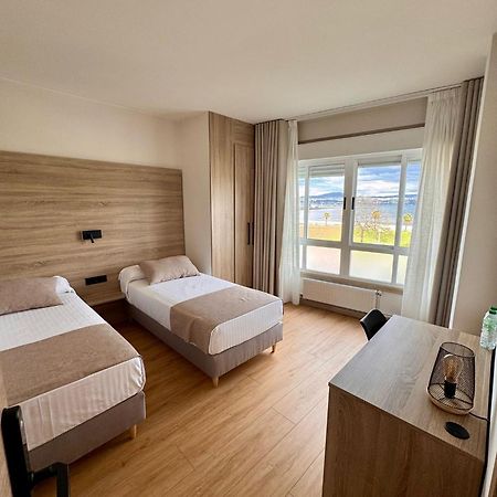 Miramar Suites Сада Екстериор снимка